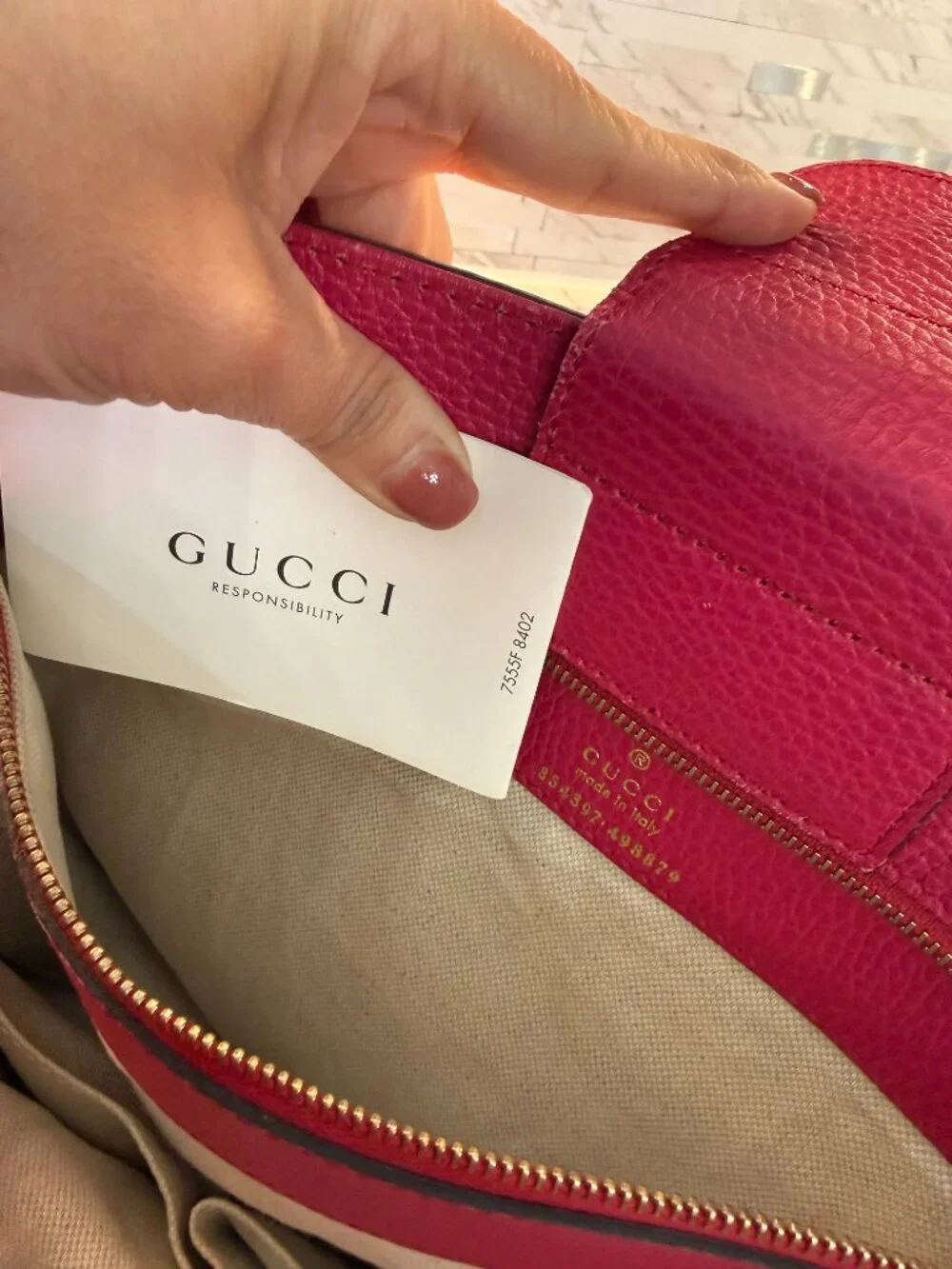 Gucci Swing Tote in Fuchsia Pink Pebbled Leather - large - Picture 8 of 14